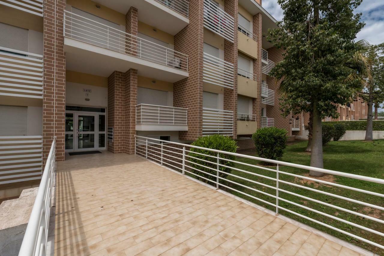 Apartamento Perto Praia, Com Piscina Alvor Bagian luar foto